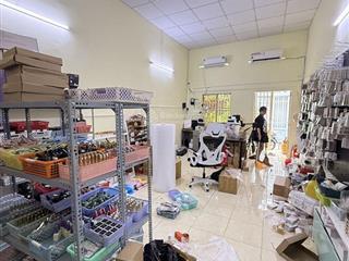 Bán nhà cách mạng tháng 8  tân bình  64m2  sổ a4 chuẩn  6.2 tỷ tl