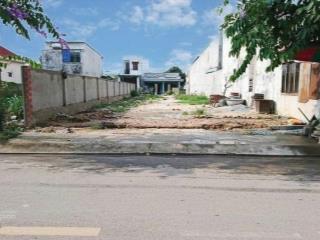 Chủ ngộp ra 123m2  trung tâm long thành, gần vincom  1tỷ850. gần đường 25b và t1 vào cổng sblt