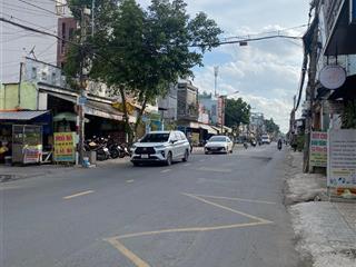 Mặt tiền phạm văn chiêu giao đường thống nhất