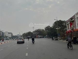 Bán nhà âu cơ, tây hồ 105m2 5 tầng mặt tiền rộng giá 15 tỷ. gara ô tô, nhà đẹp ở ngay