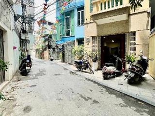 Bán nhà lạc long quân, tây hồ 52m, 6 tầng, mt 4,1m giá 18 tỷ. ngõ thông, gara ô tô, ở sướng.