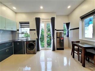 Q2  an khánh bancol thoáng mát phòng nhiều cửa sổ