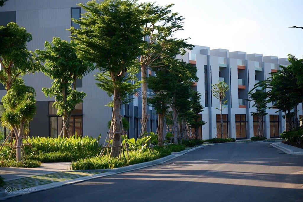 Nhà phố giá 8,2 tỷ eco village saigon river nhơn trạch đồng nai,  0963 552 ***