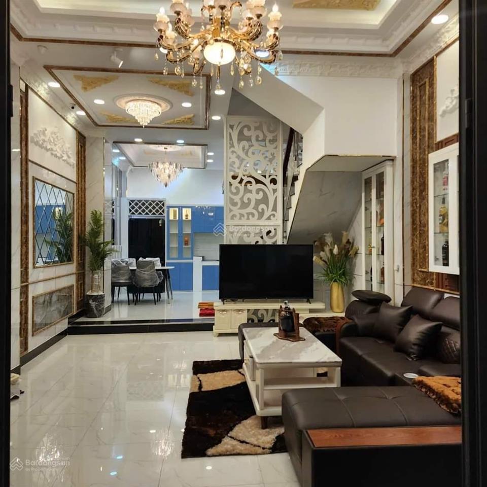 Bán nhà 4 lầu 5pn 80m2 xã phước kiển huyện nhà bè