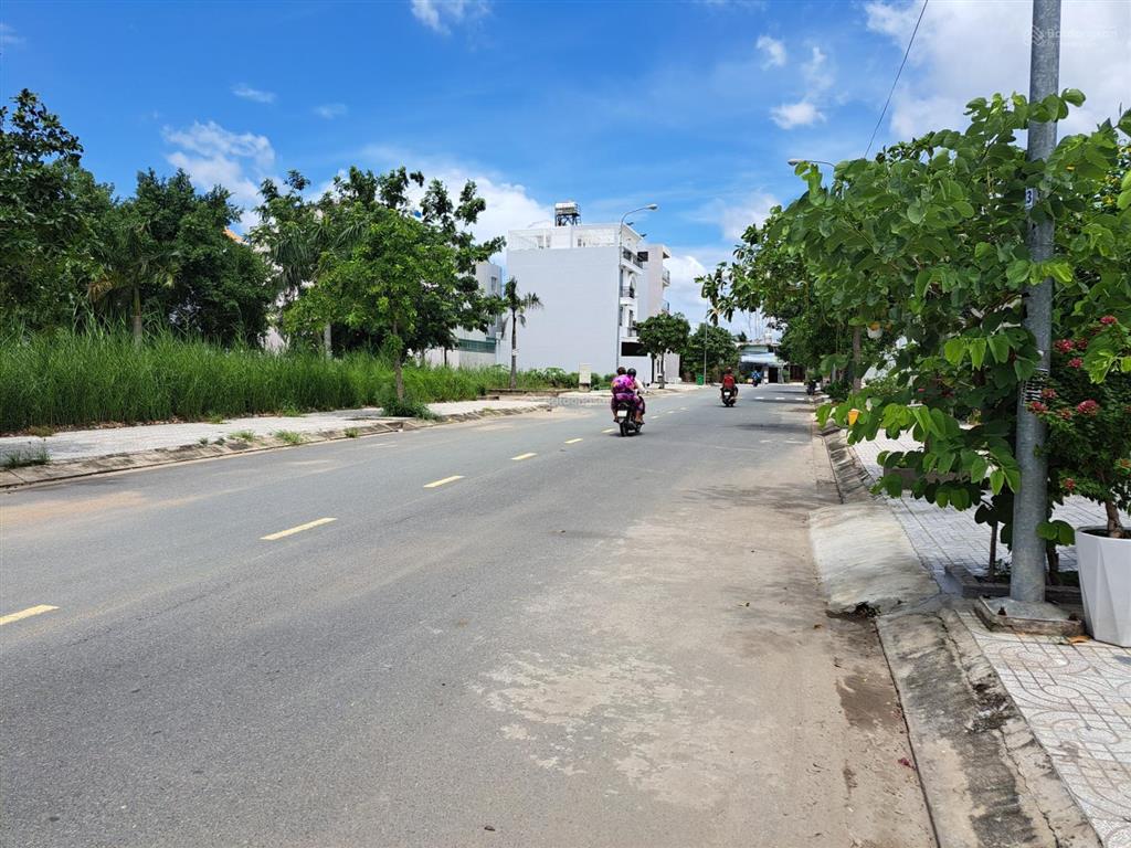 Bán 96m² đào sư tích giá chỉ 6,1 tỷ, phước kiển cũ nhà bè