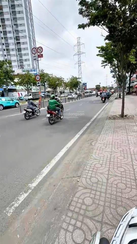 Bán nhà, 2 tầng, đường kinh dương vương, ngay công viên phú lâm, bình tân, 6x8 giá chỉ hơn 4 tỷ