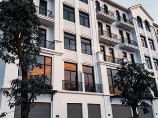 Bán nhà phố 84m2 giá 20,6tỷ tại the manhattan  vinhomes grand park quận 9.