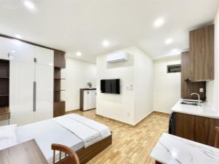 Cho thuê phòng ngay chung cư horizon q1 hcm, ban công, 35m2 nội thất mới, máy giặt riêng, thang máy