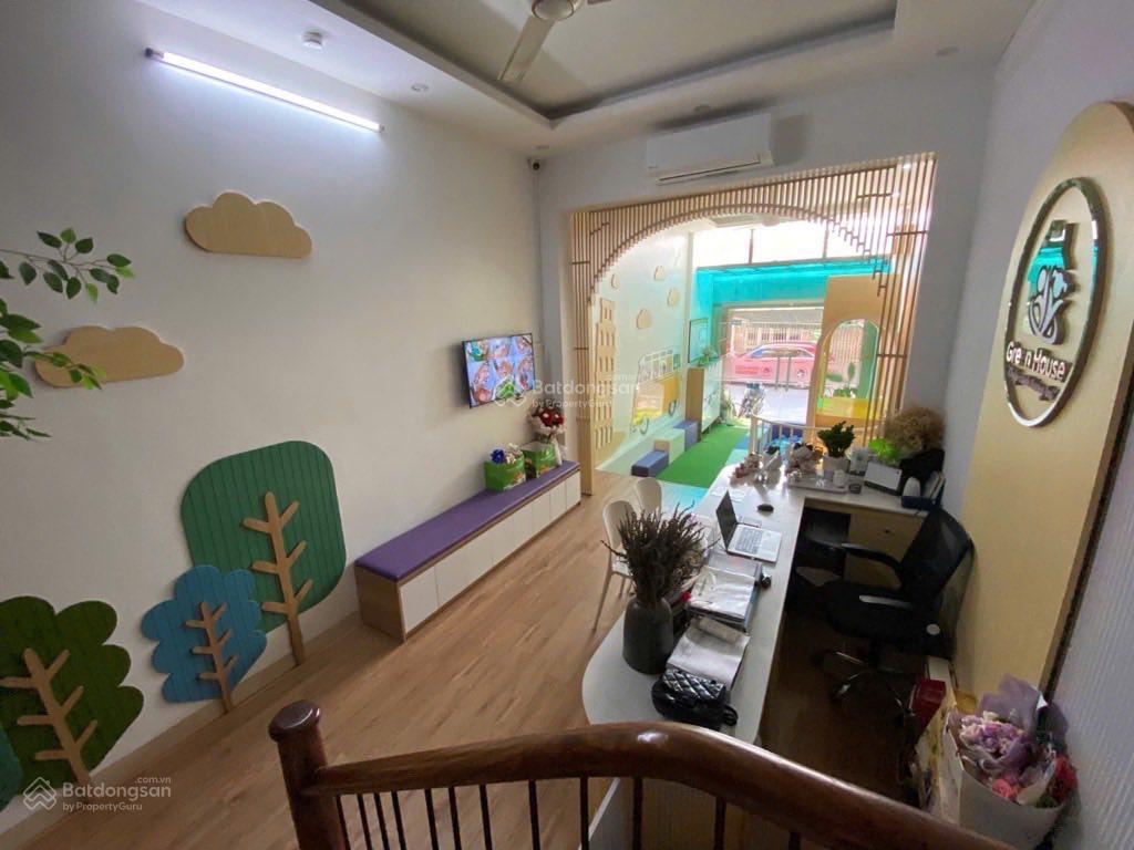 Chính chủ gửi bán nhà mặt phố mỗ lao, đường 18m kd sầm uất, 85m2, 4 tầng mt 4m, giá 19,8 tỷ