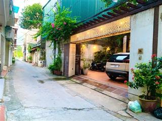 Siêu biệt thự đẳng cấp  bồ đề diện tích 168m2 7 tầng thang máy mặt tiền 9m siêu rộng