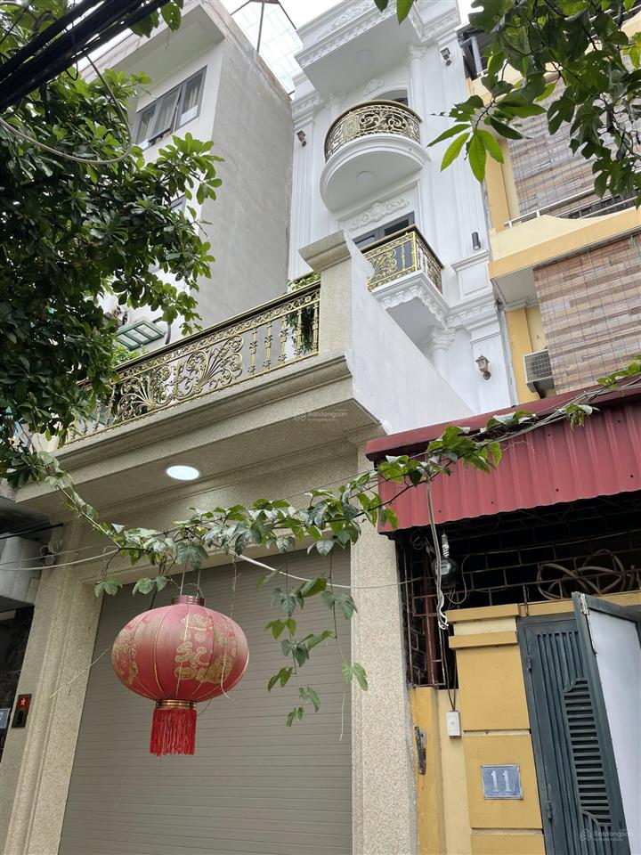 Một góc bình yên ở việt hưng nhà 72m, 5 tầng,thang máy,ngõ ô tô thông ,không gian sống dịu êm