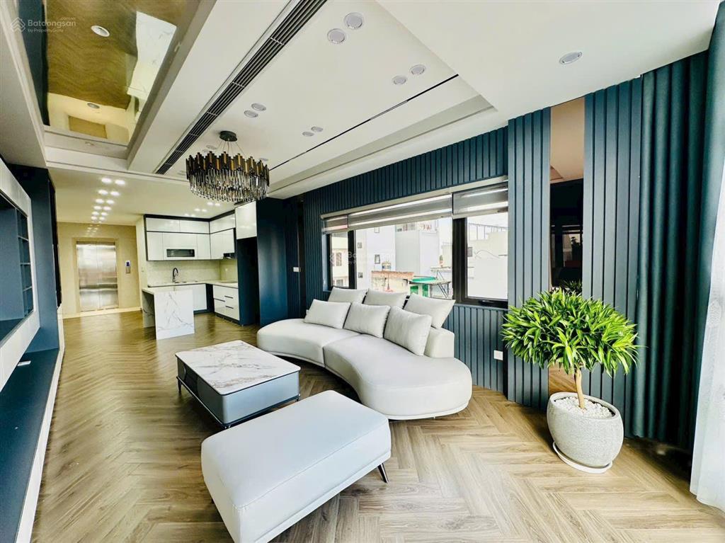 Sang trọng & chuẩn mực nhà phố hồng tiến 55m 7 tầng garẩ,thang máy.nội thất cao cấp