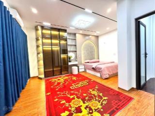 Bán nhà yên hoà 41m2 x 7t thang máy. tt cầu giấy. full nội thất đẹp ở ngay. 30m ra mặt phố
