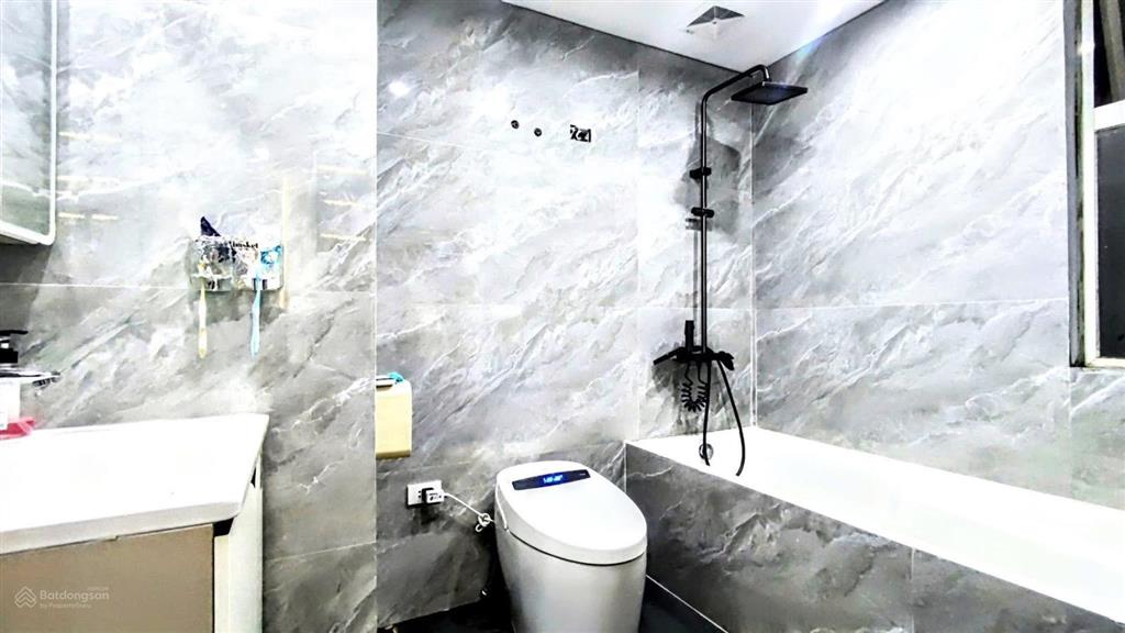 (căn mới) bán 2pn k35 tân mai, full đồ đẹp, giá 5.9 tỷ, dt 70m2, sổ đỏ sẵn, hỗ trợ bank 70%