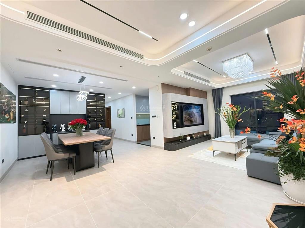 Chỉ 7.9 tỷ! bán nhanh căn 3 ngủ goldseason 47 nguyễn tuân, dt 90m2 full nội thất đẹp, sổ đỏ sẵn