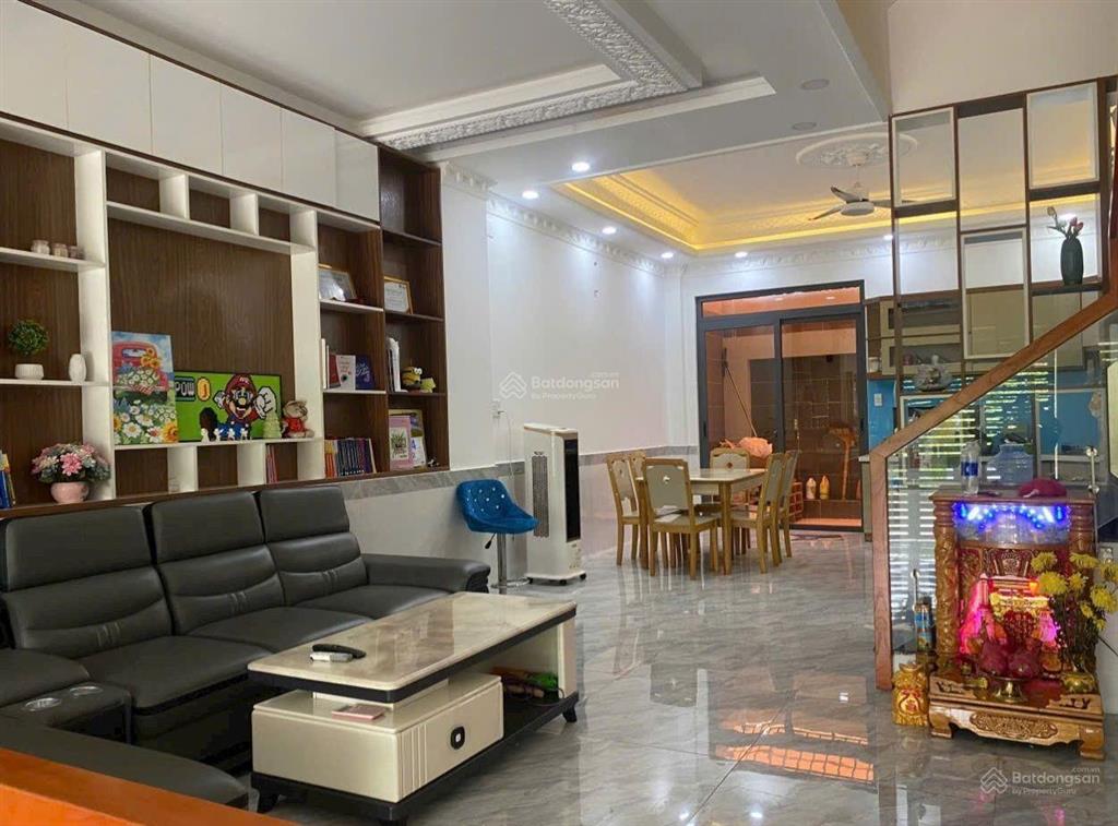 Nhà 2 mặt tiền kdc đào sư tích, view công viên, 9.3 tỷ