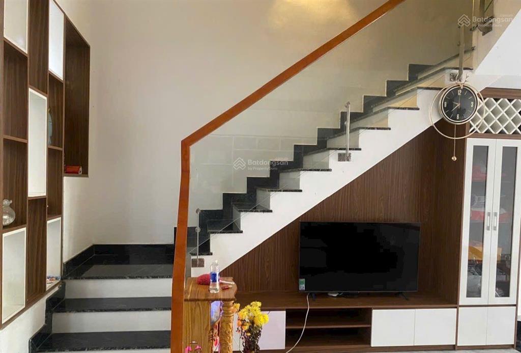 Nhà 2 mặt tiền kdc đào sư tích, view công viên, 9.3 tỷ