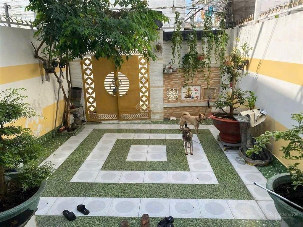 Nhà sân vườn 5.5x20m huỳnh tấn phát, chỉ 5.75 tỷ, cạnh phú mỹ hưng