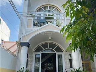 Nhà sân vườn 5.5x20m huỳnh tấn phát, chỉ 5.75 tỷ, cạnh phú mỹ hưng