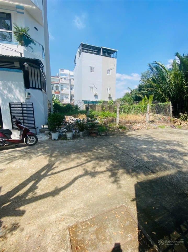 Hiếm, 126m2 đất hẻm xe hơi lê văn lương, chỉ 5.35 tỷ, ngang 12m