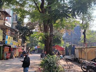 Bán đất trung kính lô góc, hai vỉa hè , ngõ ô tô tránh, kinh doanh, dt 51m, mt 4 m, 18 tỷ