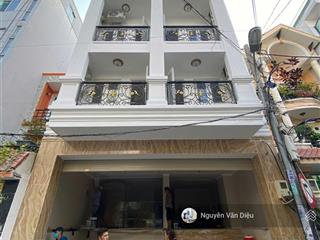 Cần bán tòa nhà mặt tiền đường nguyễn trãi quận 5 dt 8.2x23m hầm 8 tầng hđt 350tr/th giá 65 tỷ