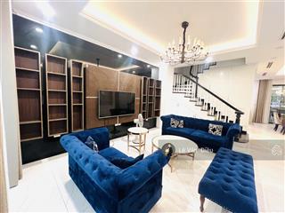 Cho thuê biệt thự vinhomes riverside 45 triệu/tháng