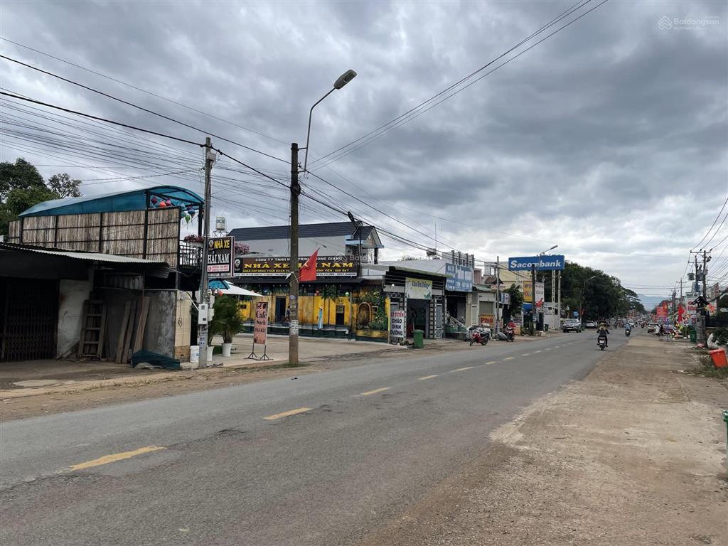 Bán đất ngộp bank hai mặt tiền 1500m2 giá đầu tư xuân đông, cẩm mỹ, đồng nai