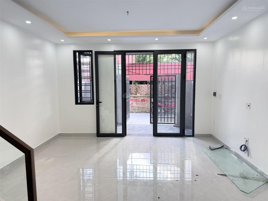 Mr. tuấn nhà 3 tầng độc lập tại xích thổ, hồng thái diện tích 50.4m2 giá chỉ 1,9 tỷ