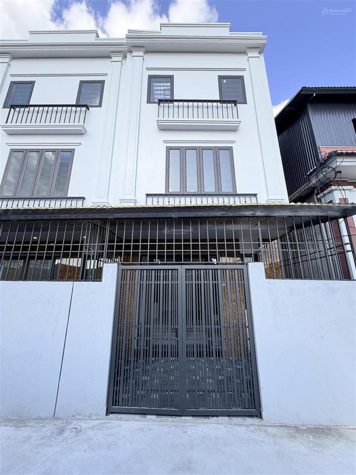 Mr. tuấn nhà 3 tầng độc lập tại xích thổ, hồng thái diện tích 50.4m2 giá chỉ 1,9 tỷ