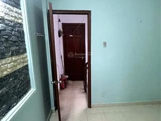 Cho thuê phòng trọ đường hoàng hoa thám, q. phú nhuận, 3.1tr/th, hẻm xe hơi. 0901 291 ***