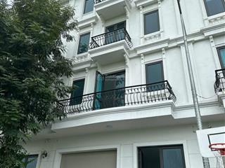 Chính chủ gửi bán liền kề kiến hưng luxuly hà đông 70m2 mặt tiền 5m nhà 5 tầng