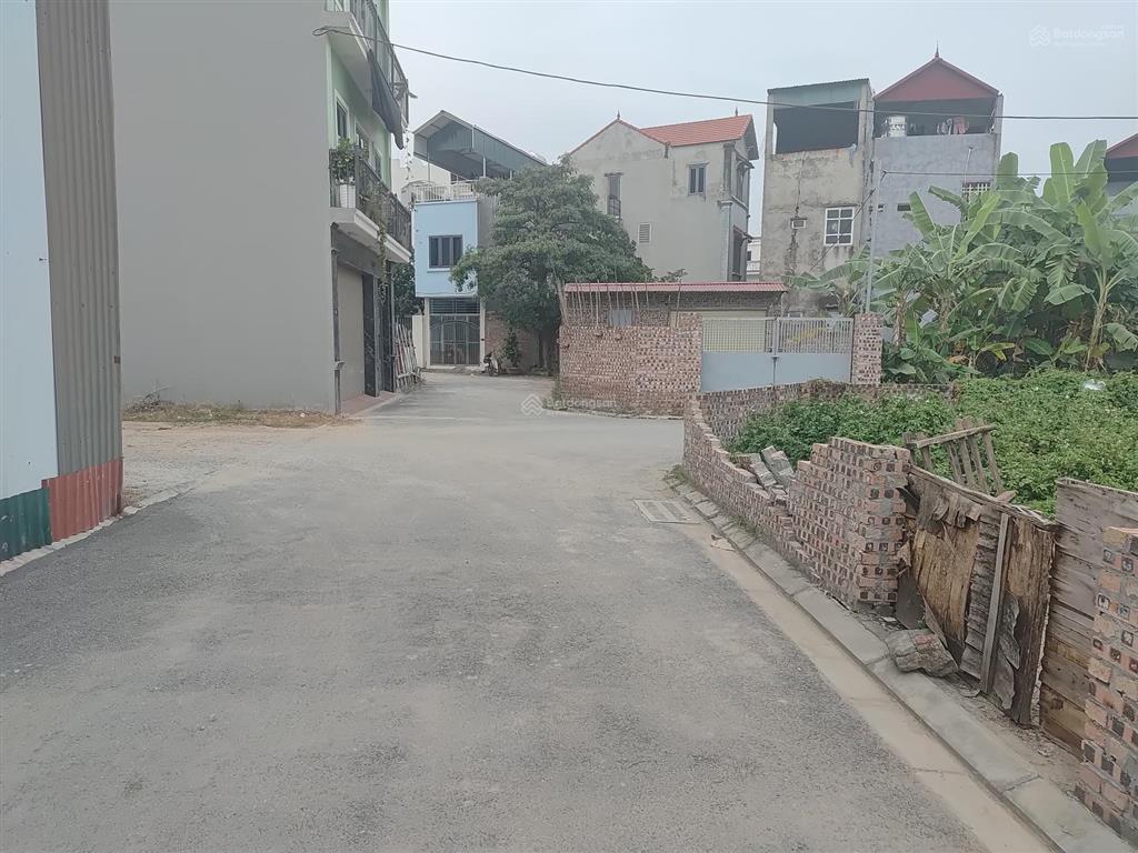 Chủ cần bán 121m đất đấu giá hoàng long xã đặng xá ( thuận an ) tp hà nội đường ô tô tránh giá 7xtr