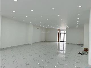 Cho thuê nhà mt đường tỉnh lộ 10, p. tân tạo, dt 6.5 x 50m, nh 9.3m, 5 tấm, giá 170 triệu/tháng