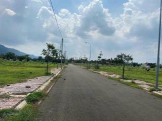 Bán lô đất 126m2 thổ cư gần vòng xoay hòa long, cách 3/2 500m