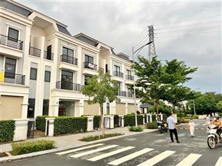 Cần bán gấp nhà view sông vàm cỏ ở kđt solar city, dt 75m2 giá 2,1tỷ rẻ nhất khu vực