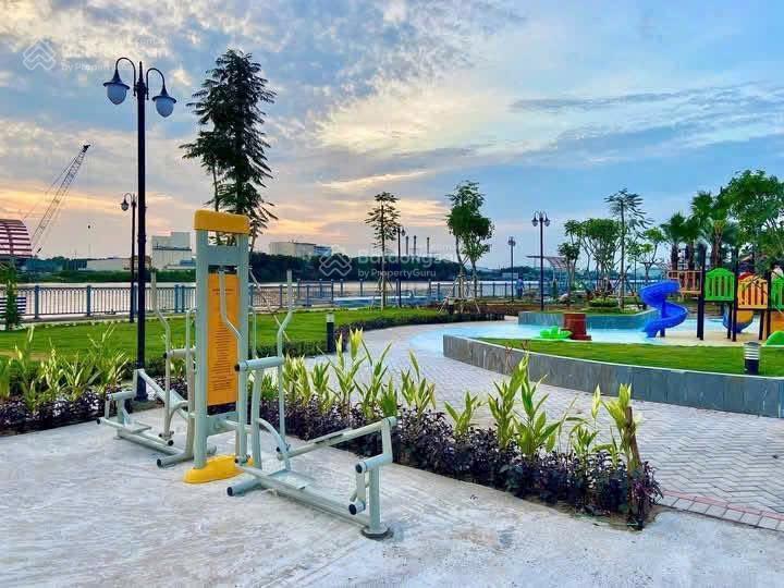 Chỉ 2,6 tỷ (full giá) sở hữu căn nhà phố 1 trệt 3 lầu, ở kđt the pearl trung tâm bến lức