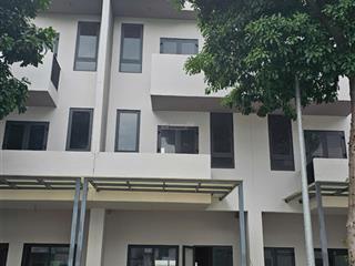 Chủ cắt lỗ cần bán gấp căn nhà. 90m2. 1trệt 3 lầu. ở trục đường chính 20m ở kđt the pearl riveside
