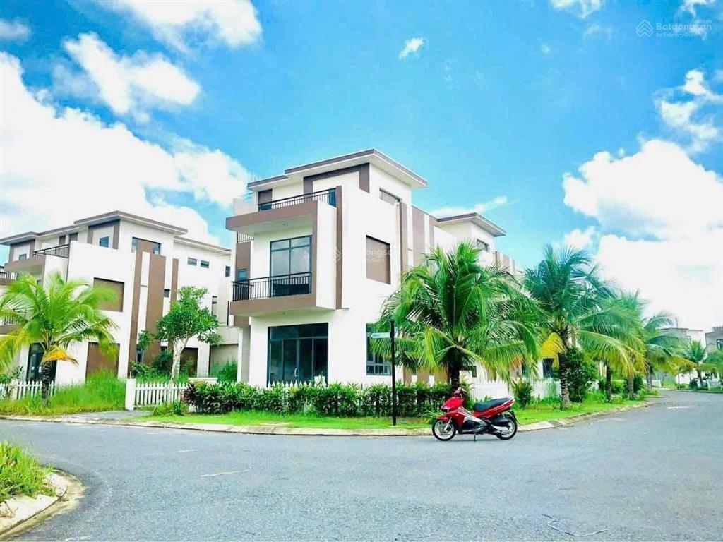 Sở hữu căn góc nội bộ biệt thự . giá 3,9tỷ(full). thanh toán 30% góp 18 tháng không lãi