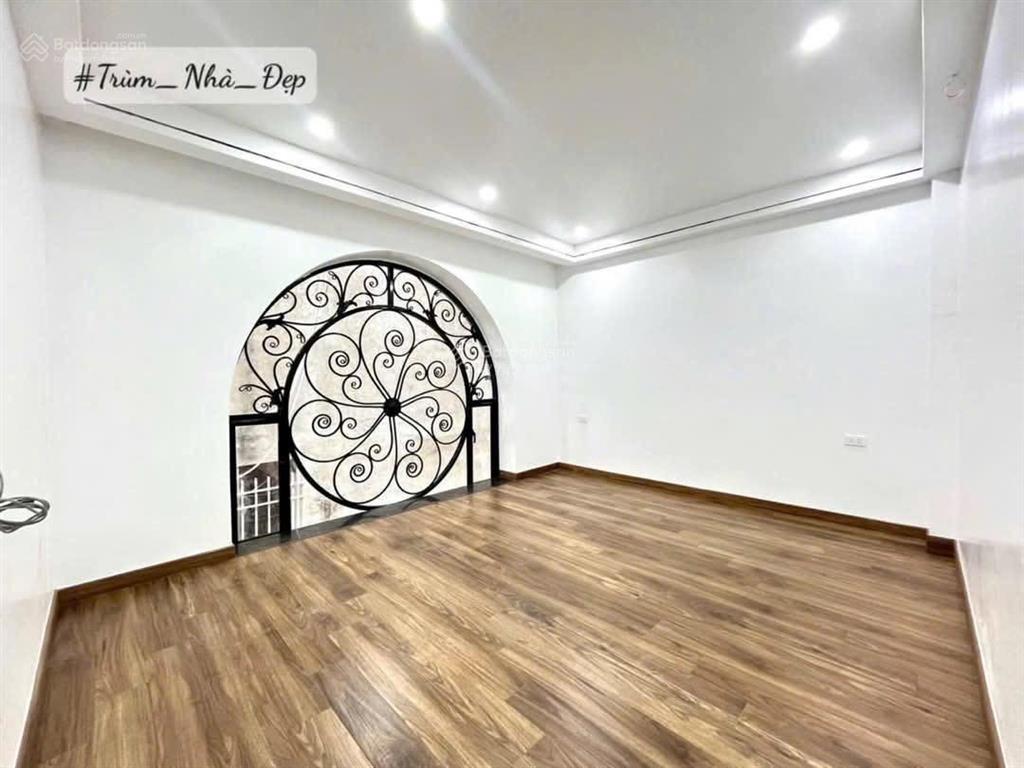 Bán nhà riêng tại đông khê, 3,999 tỷ, 42m2, 4pn, 4wc, pháp lý đầy đủ, hot