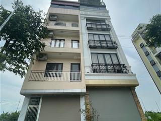 Cho thuê nhà nguyên căn mặt đường 30m, dt 50m2, xây 4 tầng, tổng 5 phòng, khu 25ha vân canh