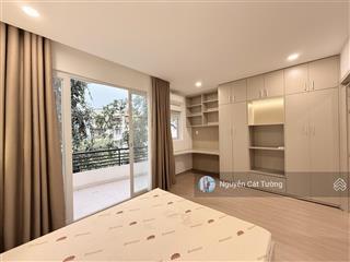 Căn hộ 1 phòng ngủ 50m2  ban công  full nội thất  giặt riêng  ngay trung tâm q2.
