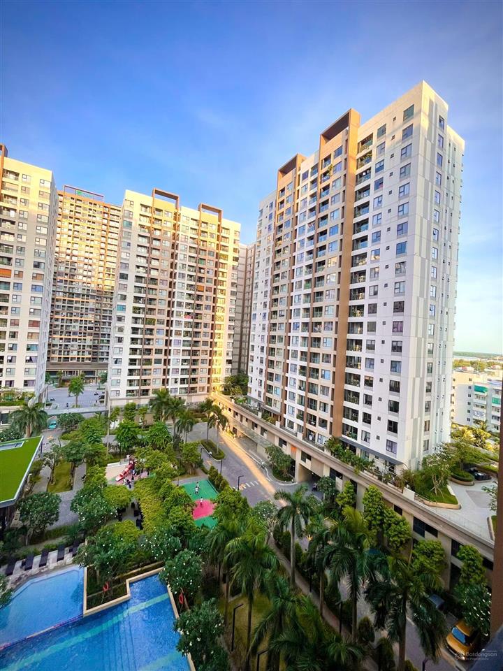 Chính chủ bán gấp 81m2/2pn2wc phase2 giá 4,45 tỷ full nội thất đẹp, view thoáng mát.  0979 885 ***