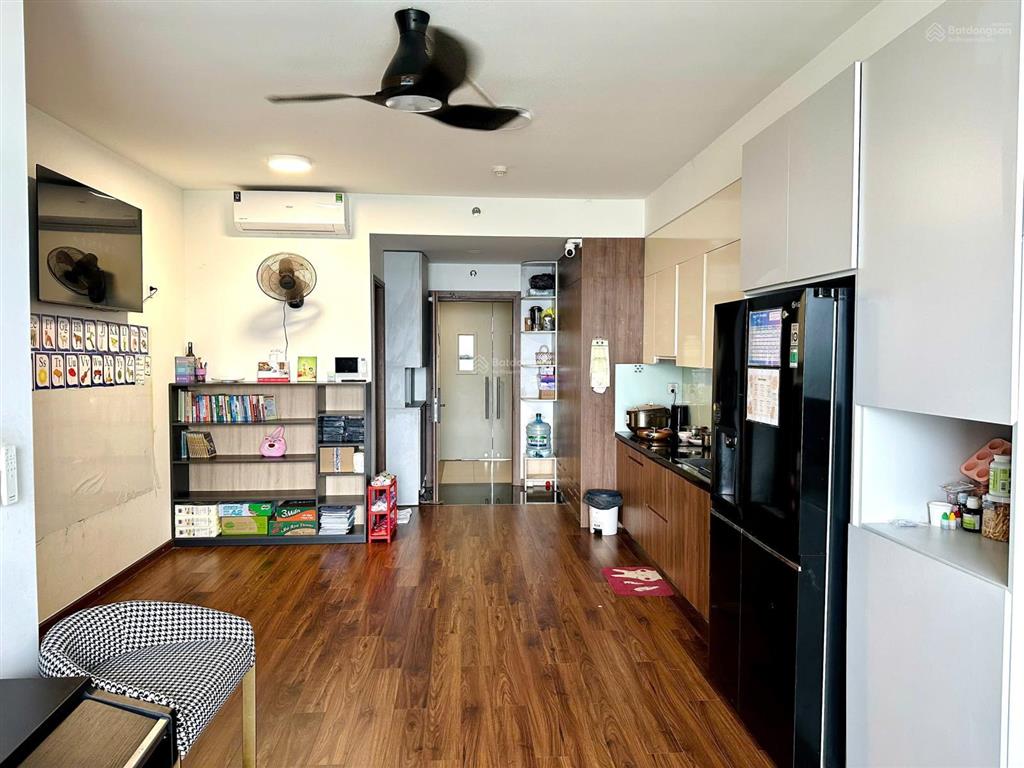 Bán gấp 80m2 phase 2 2pn2wc giá chỉ 4.6 tỷ, full nội thất, nhà mới 100%, view đẹp.  0979 885 ***