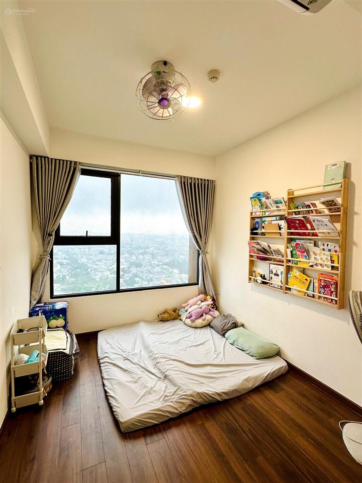Bán gấp 80m2 phase 2 2pn2wc giá chỉ 4.6 tỷ, full nội thất, nhà mới 100%, view đẹp.  0979 885 ***