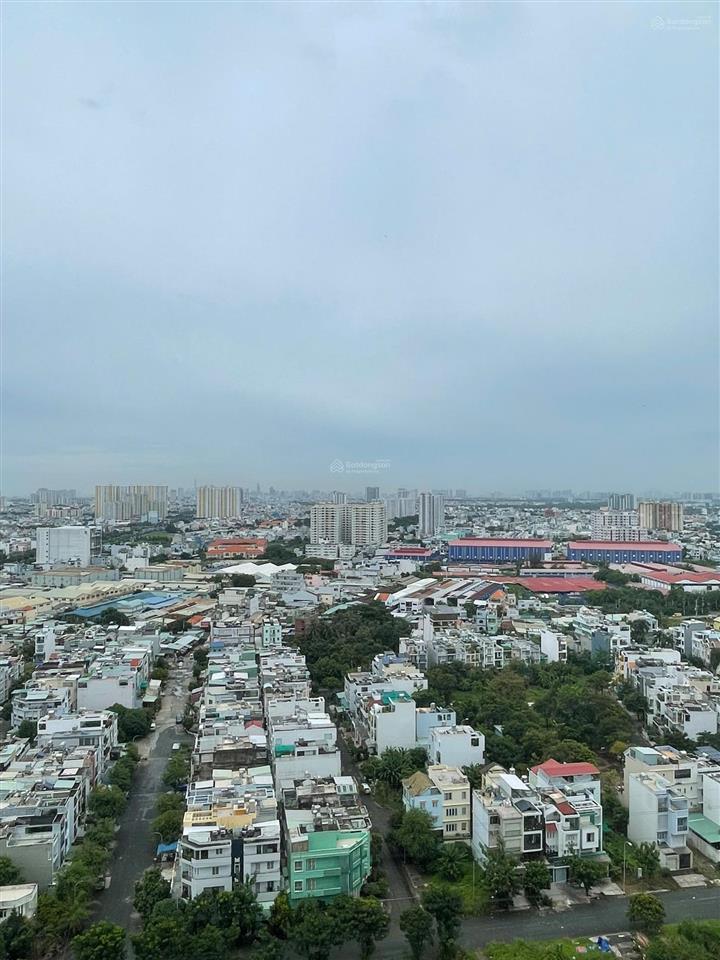 Cần bán nhanh 95m2 3pn 2wc phase 2 giá 5,7 tỷ nhà mới sạch sẽ, view đẹp.  0979 885 ***