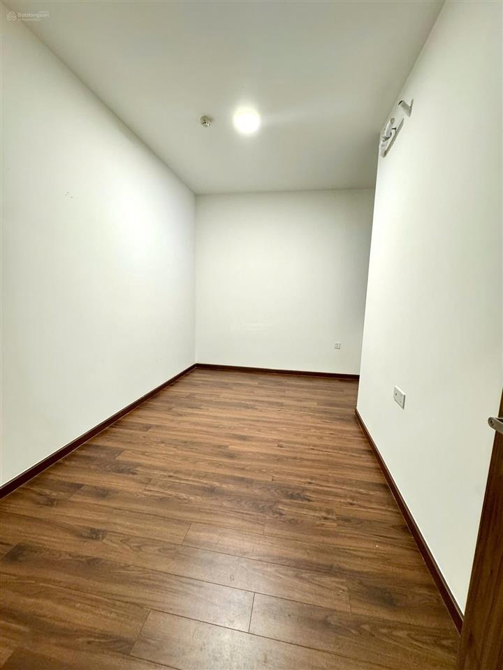 Chính chủ kẹt tiền bán gấp căn 78m² 2pn/2wc giá chỉ 4,65 tỷ nhà mới,view đẹp sổ sẵn.  0979 885 ***