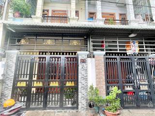 Nhà trệt lầu hẻm đường trần hưng đạo, tp. dĩ an. dt 65m2. (4x 16.5m). gồm 3 pn 2wc. giá 3.8 tỷ