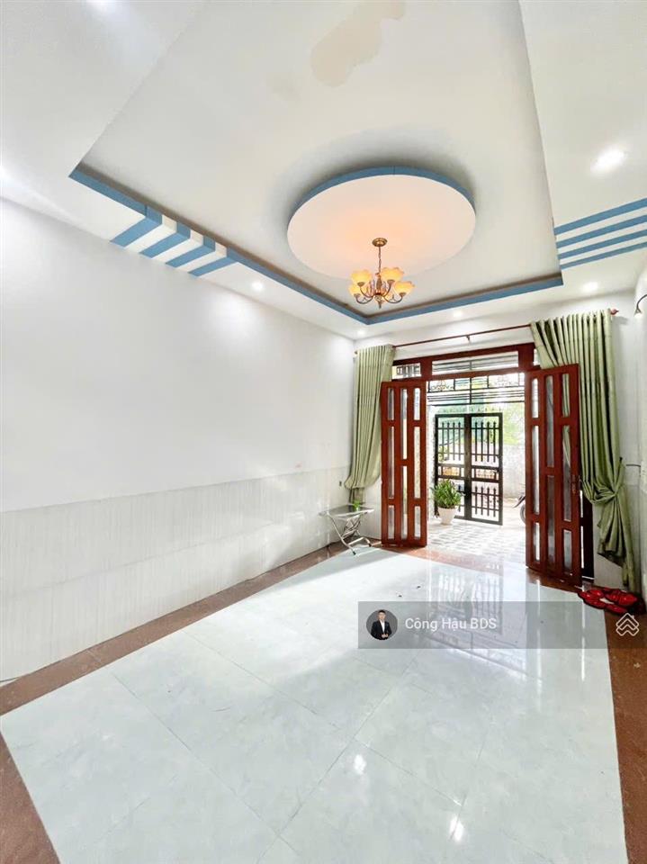 Nhà trệt lầu hẻm đường trần hưng đạo, tp. dĩ an. dt 65m2 (4x 16.5m), gồm 3 pn 2wc. giá 3.8 tỷ