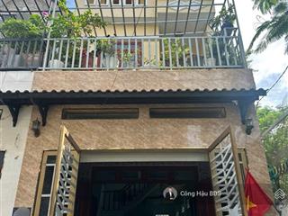 Bán nhà 3 tầng. sổ hồng hoàn công. hẻm 5m đường trần hưng đạo, p. đông hoà. dt 73m2. giá 4.6 tỷ